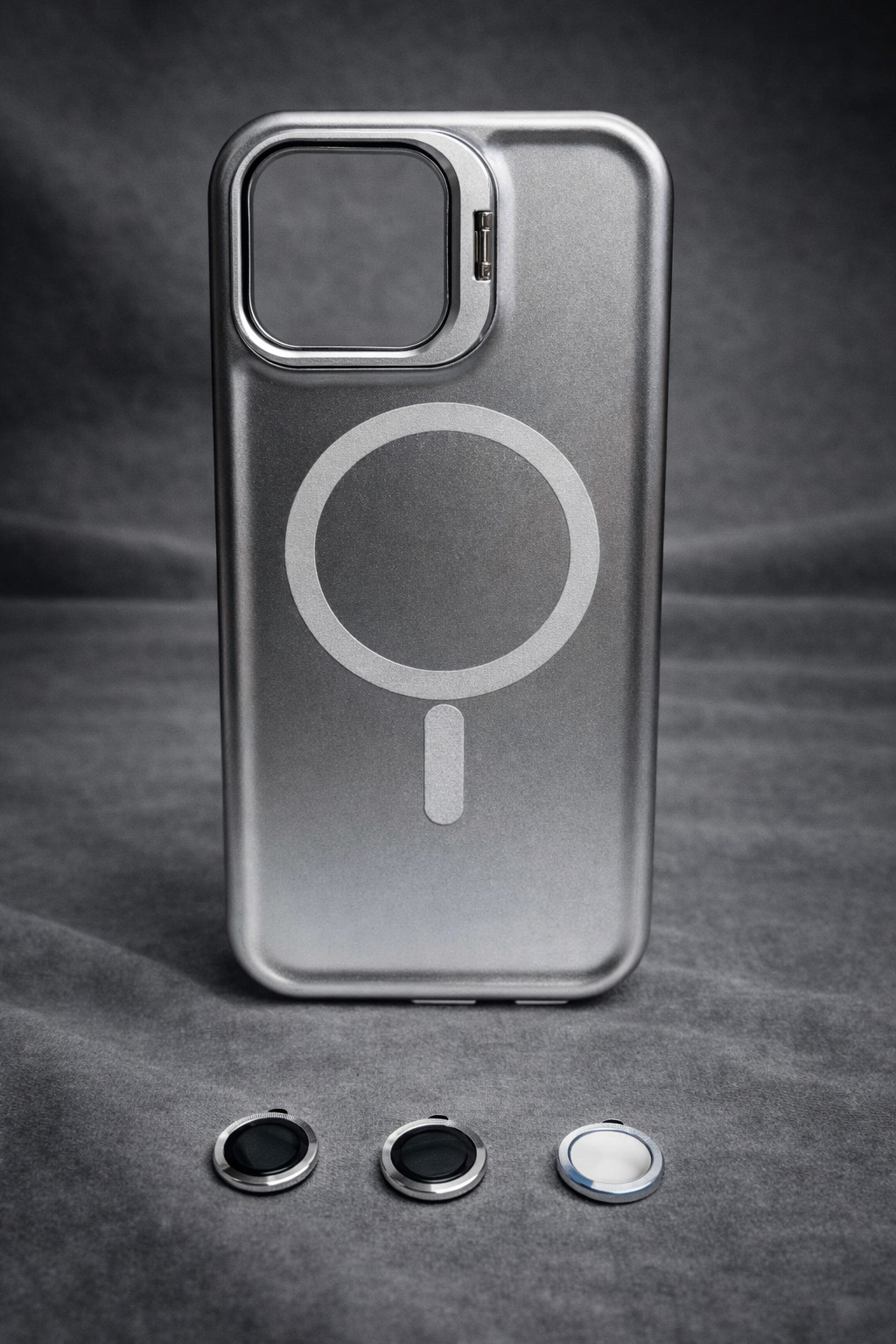 Case Titan - iPhone 15 PRO MAX, Silver Titan