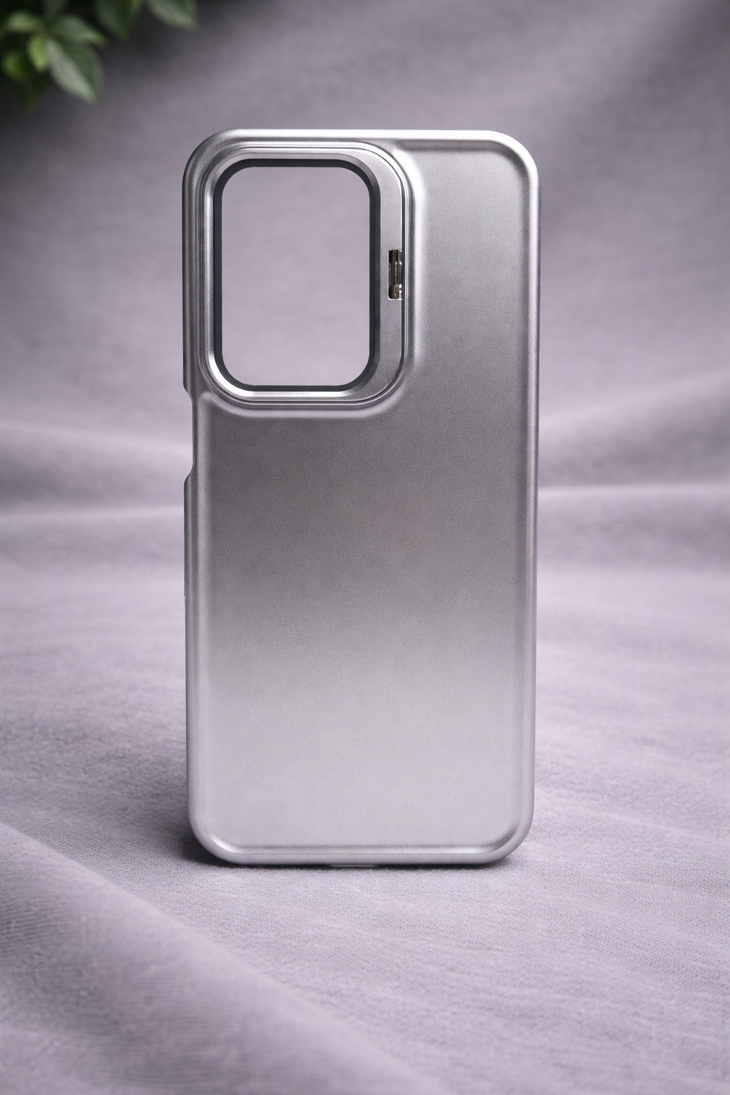 Case Titan - Xiaomi Realme 15, Silver Titan